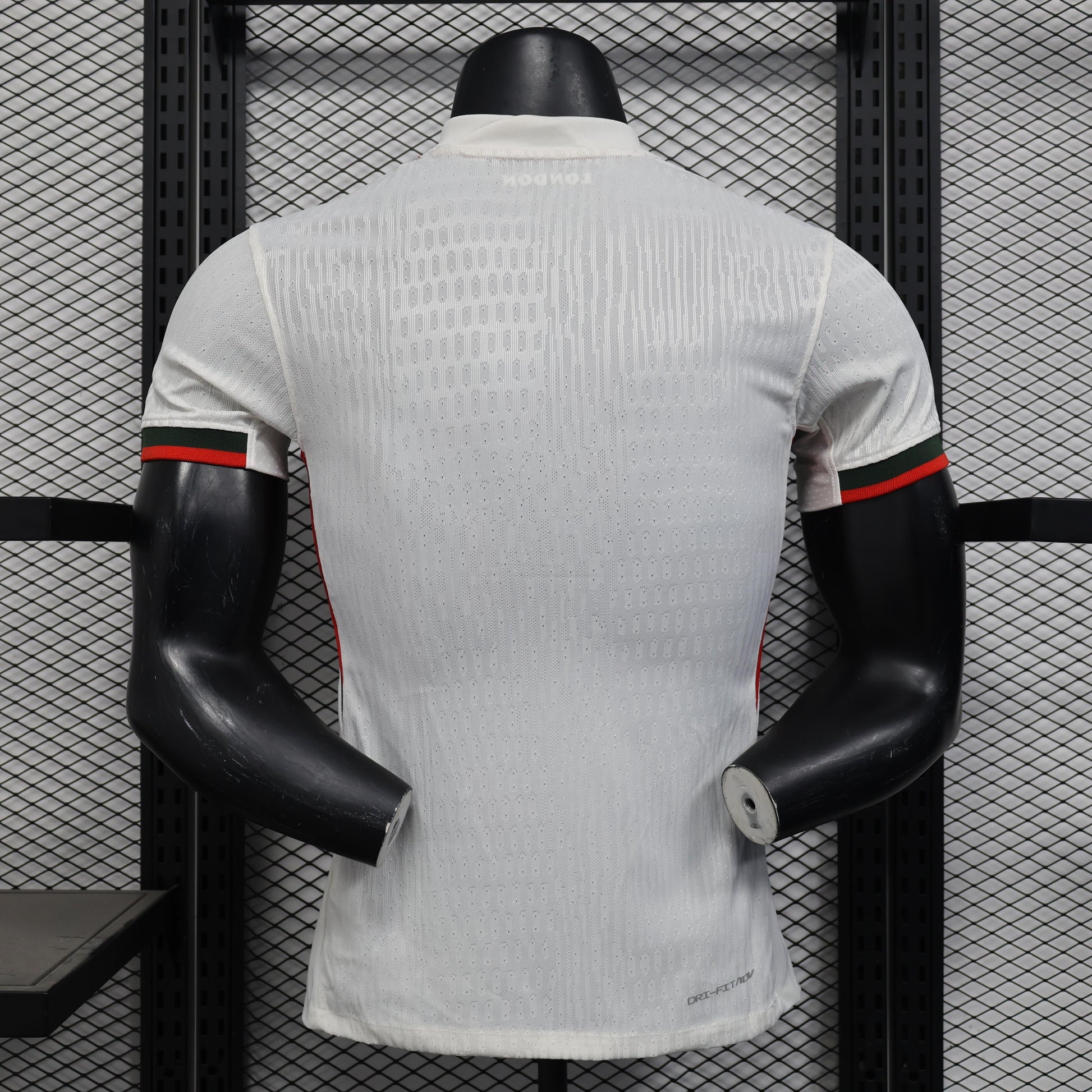 Camisa Chelsea Fora 2025/26 - Versão Jogador Branca