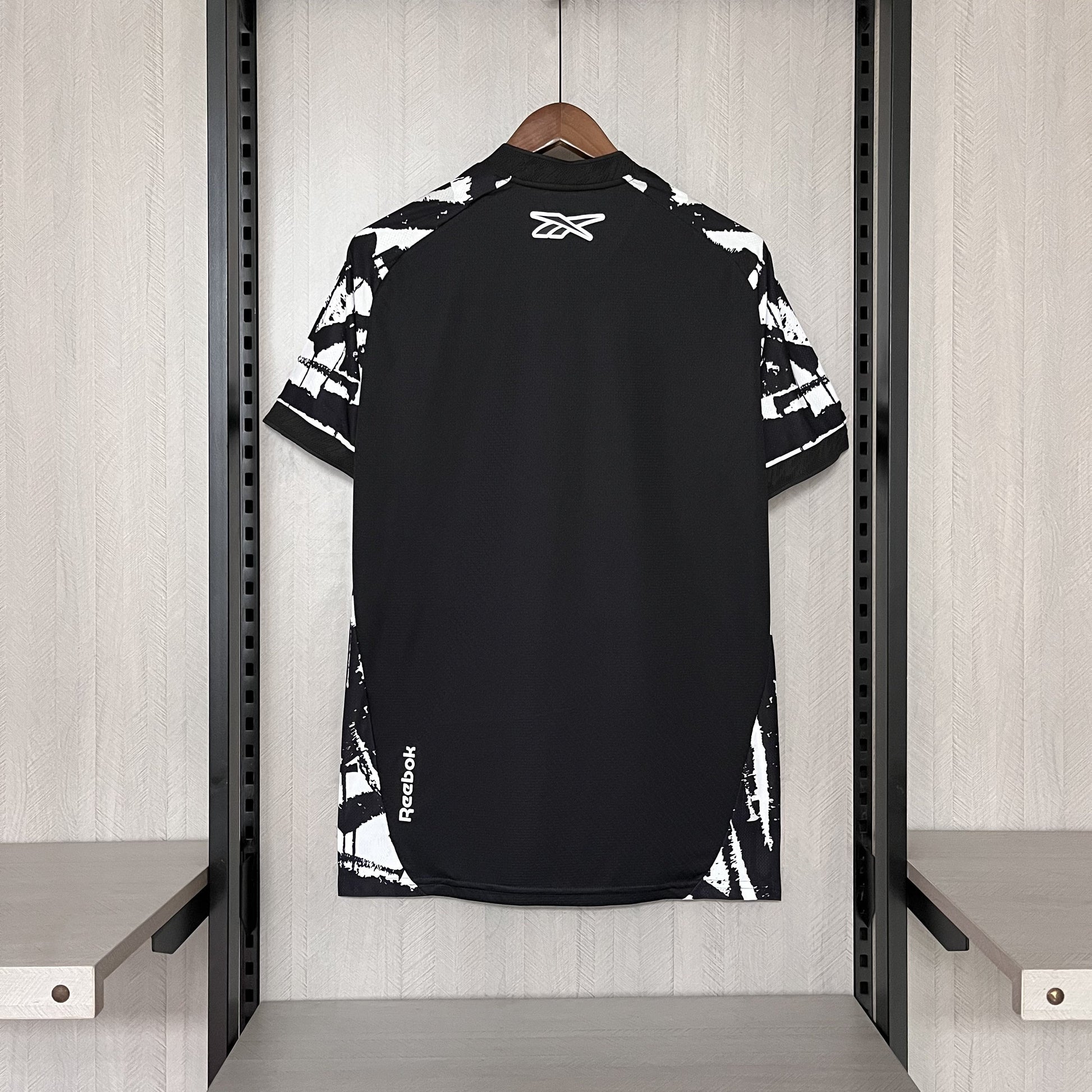 Camisa Botafogo IV 25/26 - Preto e Dourado