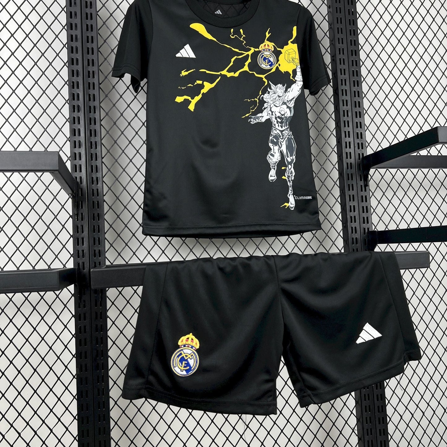 Conjunto Infantil Real Madrid 26/27 - Preto