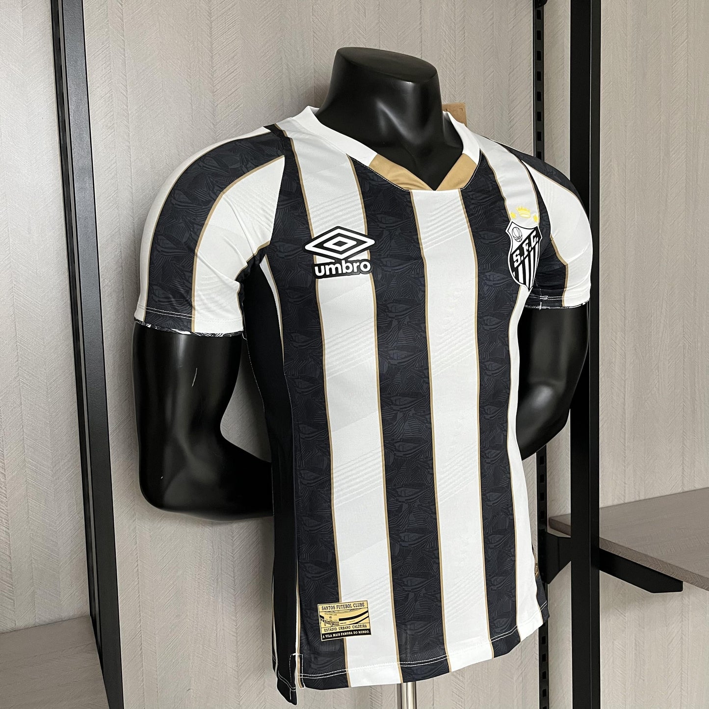Camisa Santos Fora 2024/25 - Versão Jogador Preto e Branco