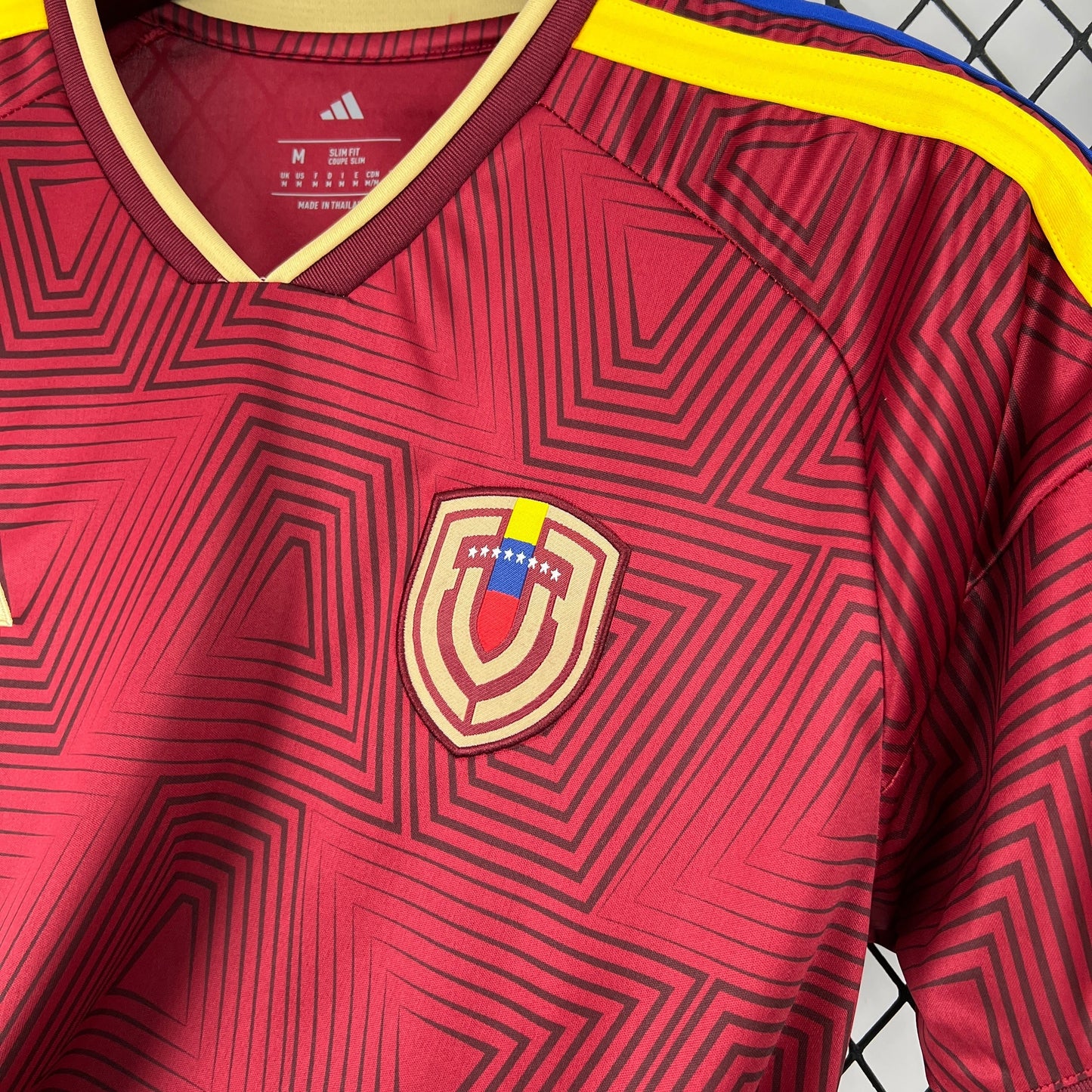 Camisa Venezuela  26/27 - Masculina