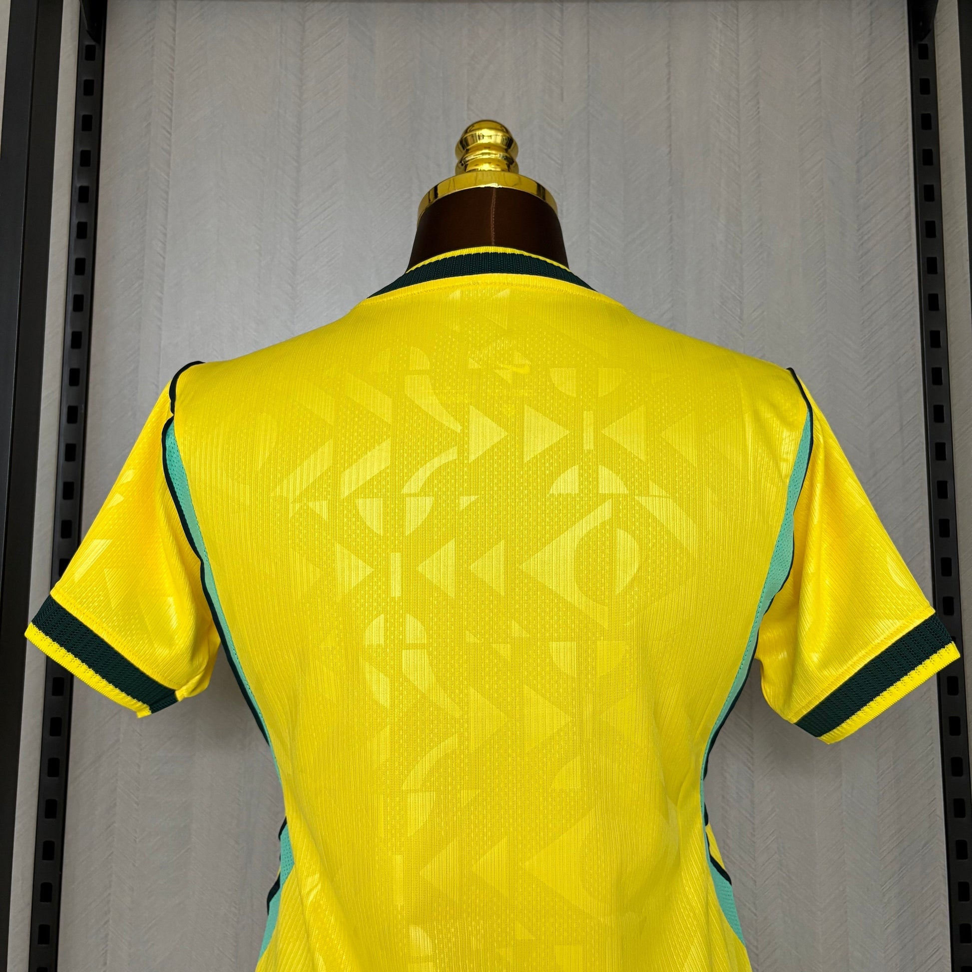 Camisa Brasil Feminina Titular 2026 - Amarela