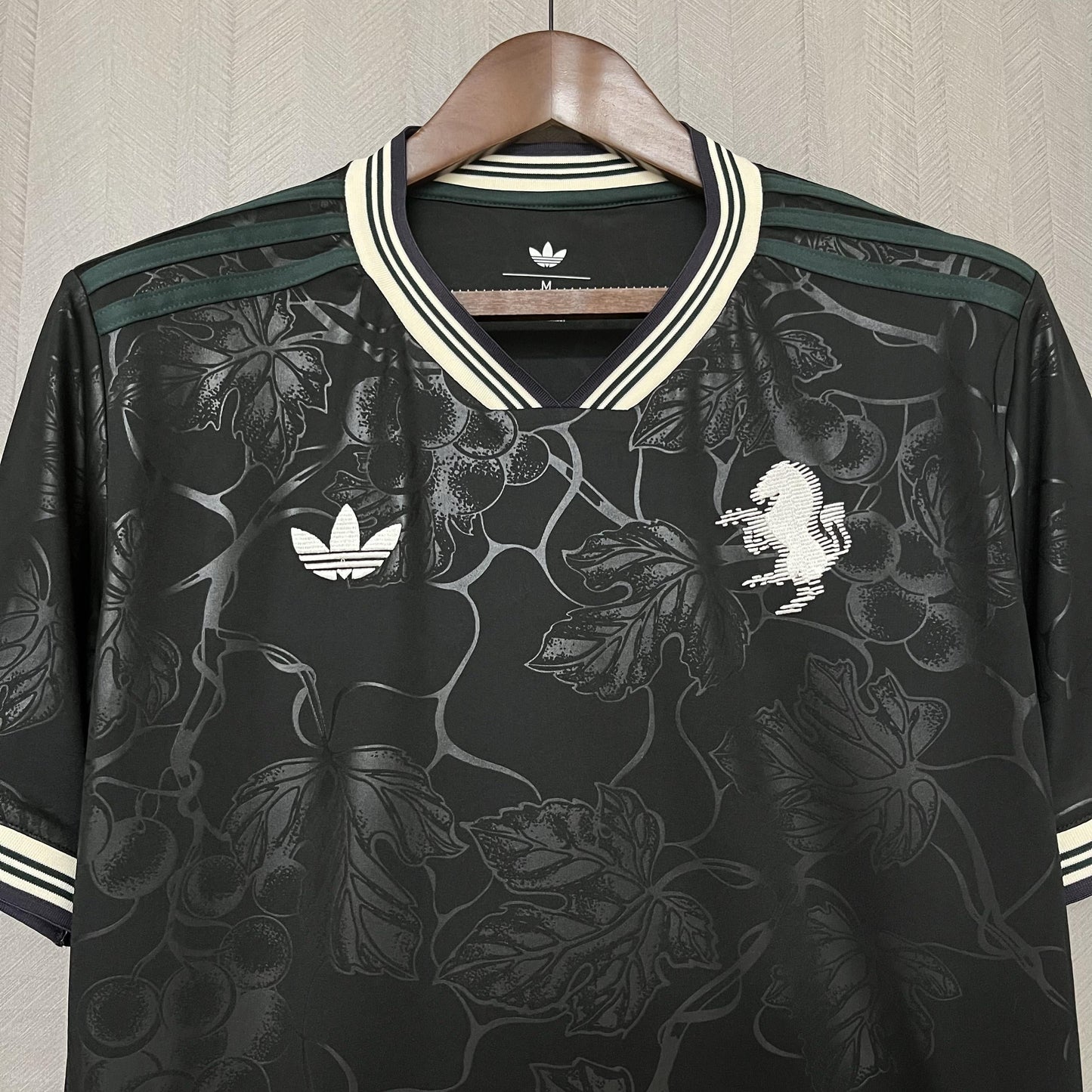 Camisa Juventus Edição Especial 25/26 - Preta