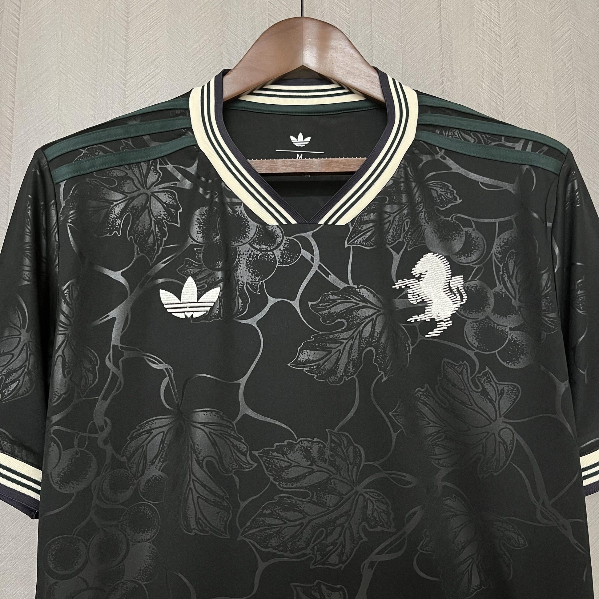 Camisa Juventus Edição Especial 25/26 - Preta