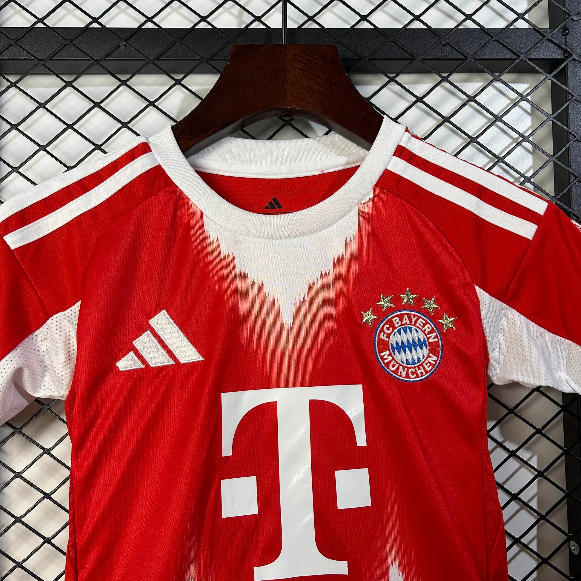 Conjunto Bayer de munique home 25/26