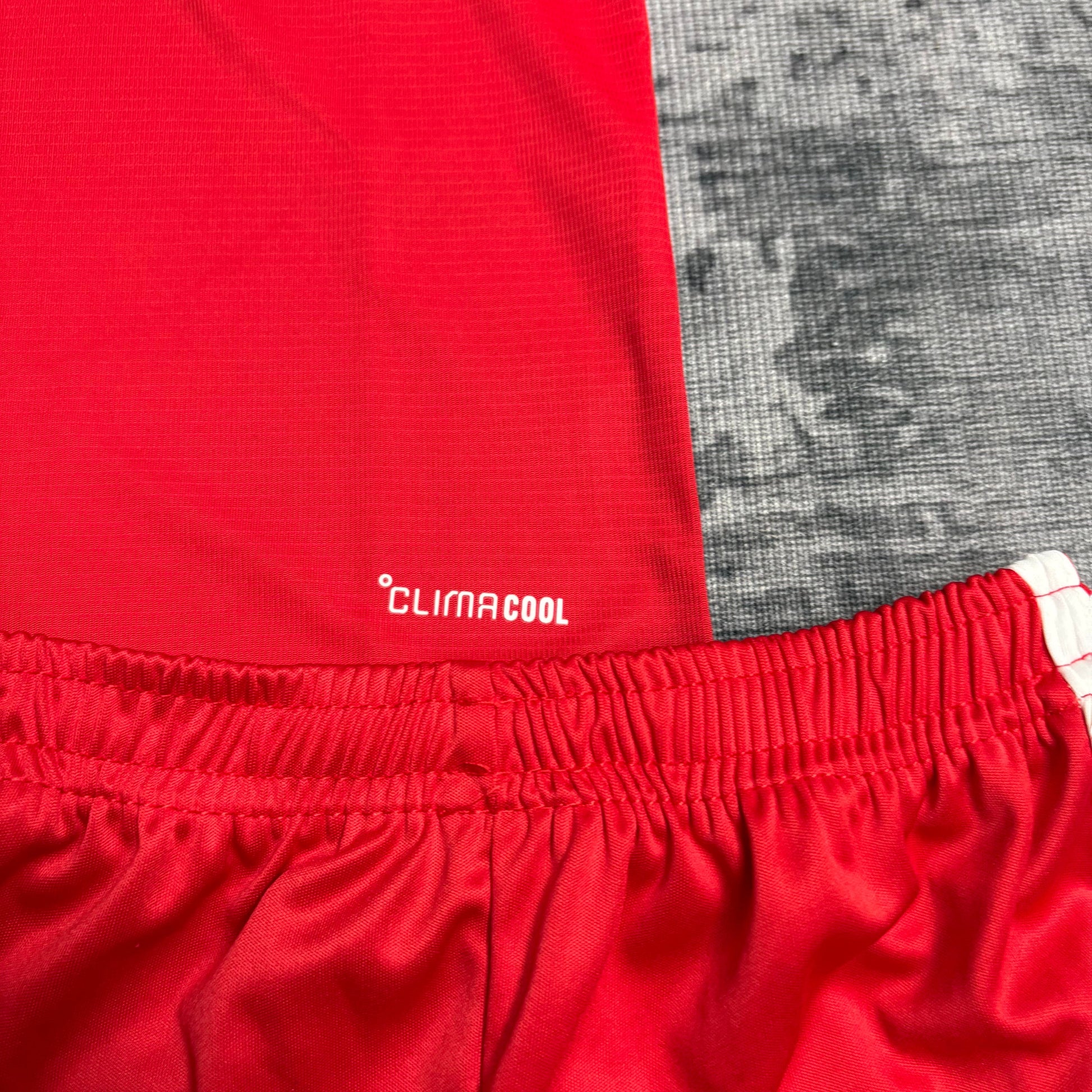 Conjunto Infantil Gales 26/27 - Vermelho