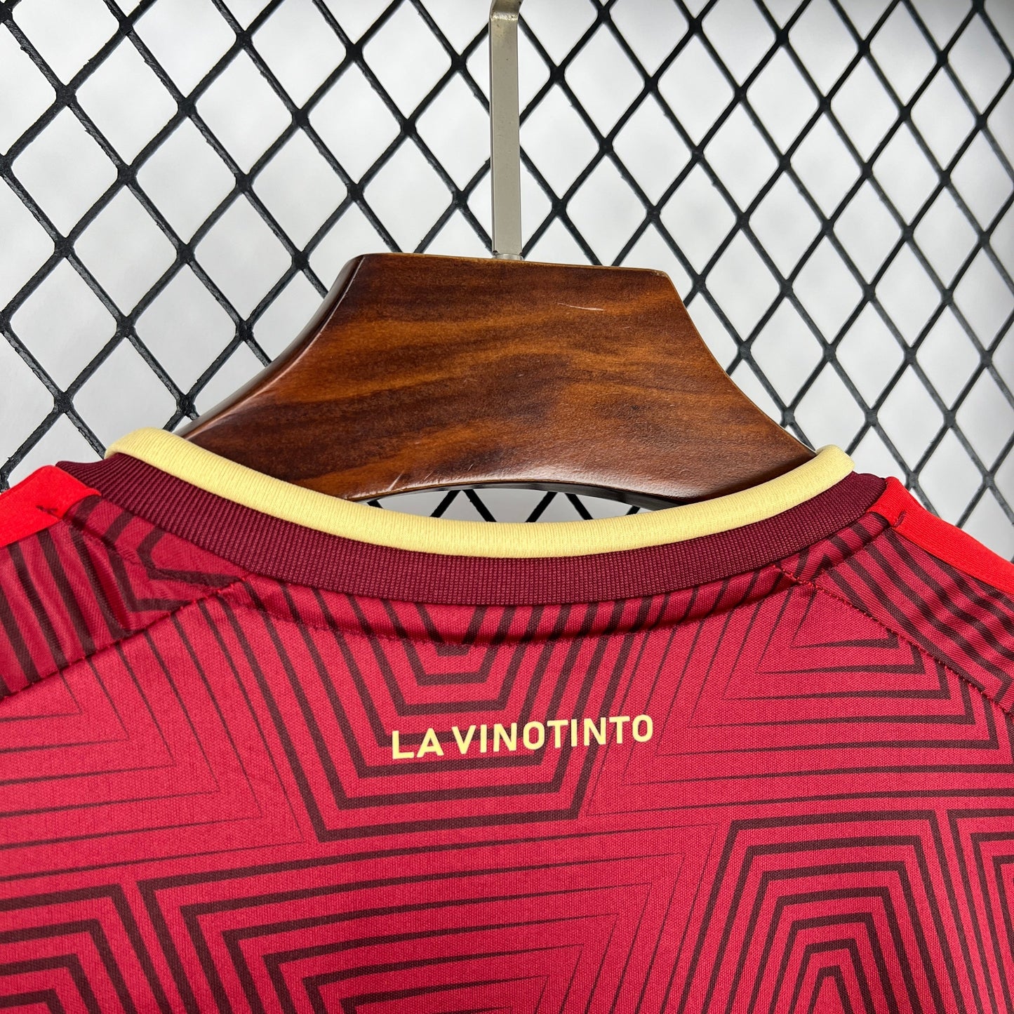 Camisa Venezuela  26/27 - Masculina