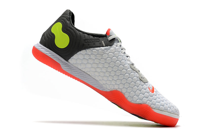 NIKE REACT GATO
