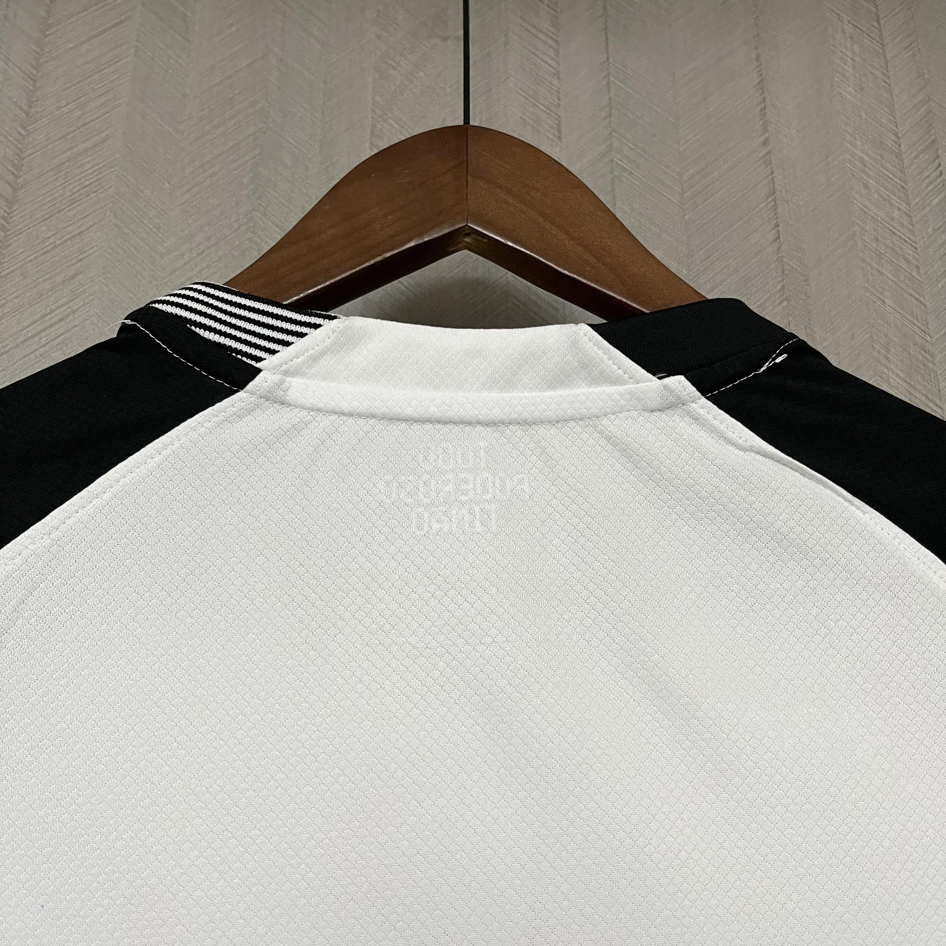 Camisa Corinthians Titular 25/26 - Branco e Preto