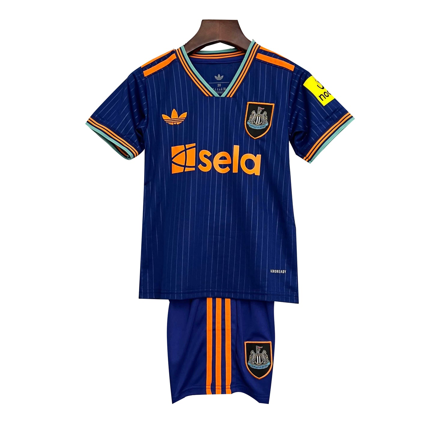 Conjunto NewCastle Away 25/26 - Azul e laranja