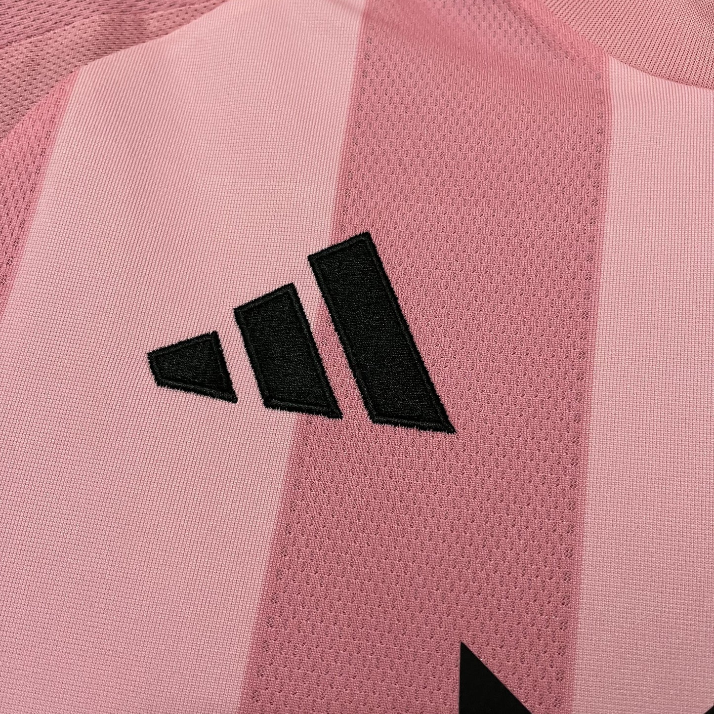 Camisa Inter Miami Titular 25/26 - Rosa Listrado