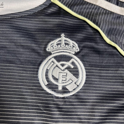Conjunto Infantil Real Madrid Fora 25/26 - Cinza