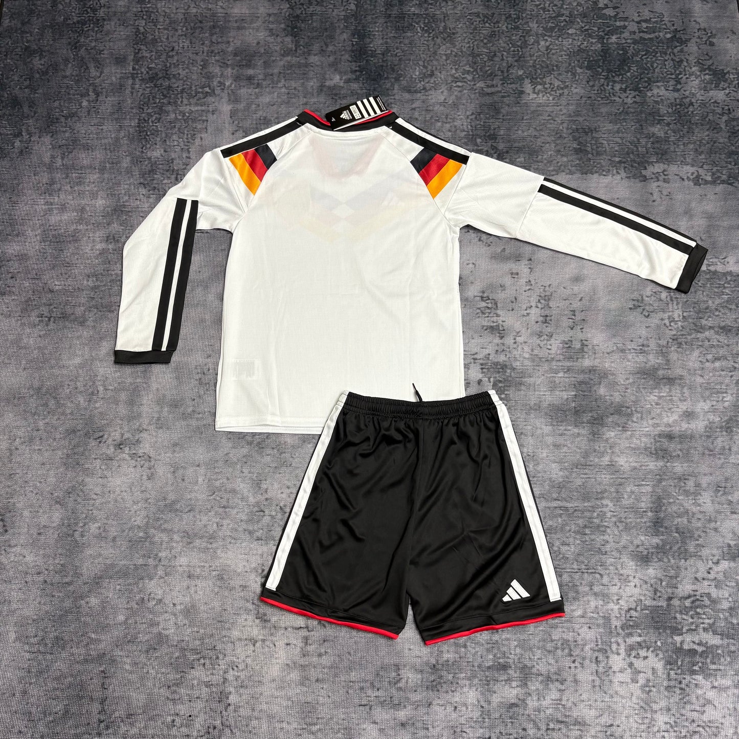 Conjunto Infantil Alemanha - Manga longa 26/27