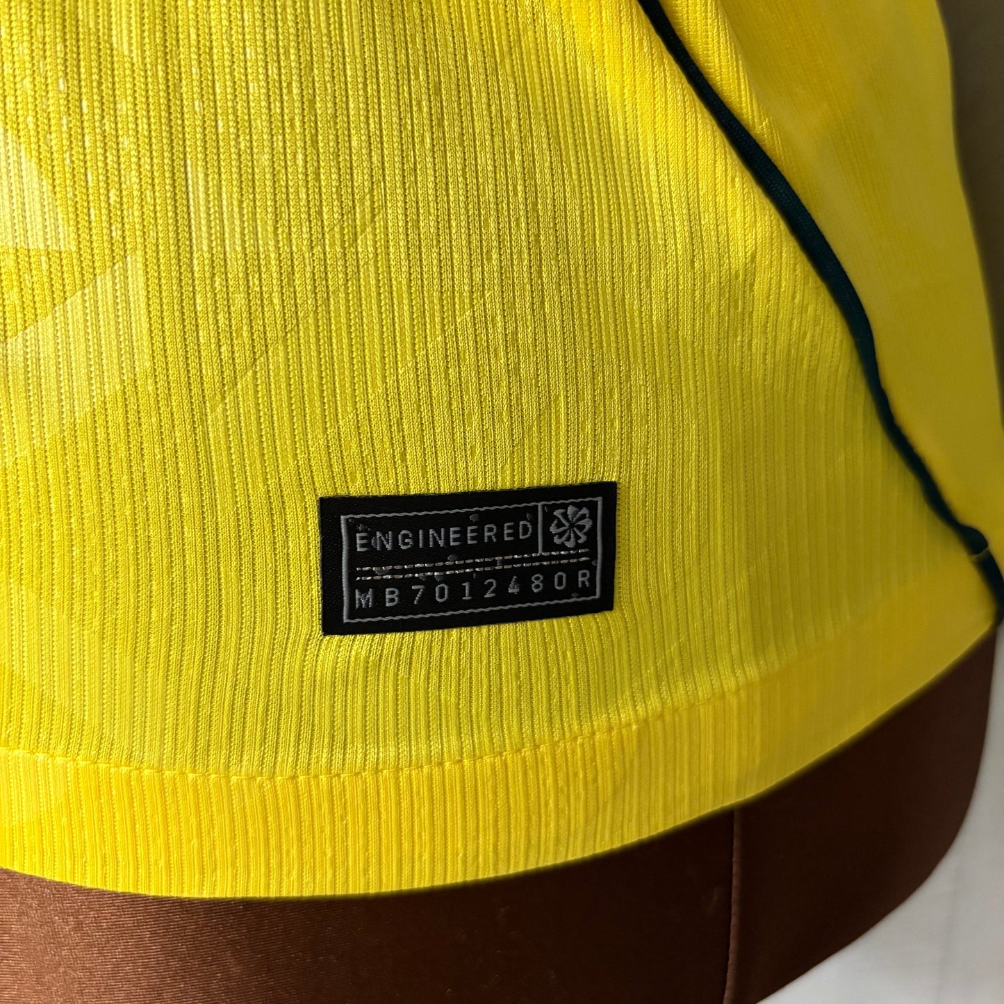 Camisa Brasil Feminina Titular 2026 - Amarela