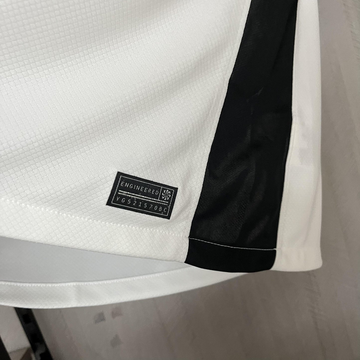Camisa Corinthians Titular 25/26 - Versão Feminina Baby Look
