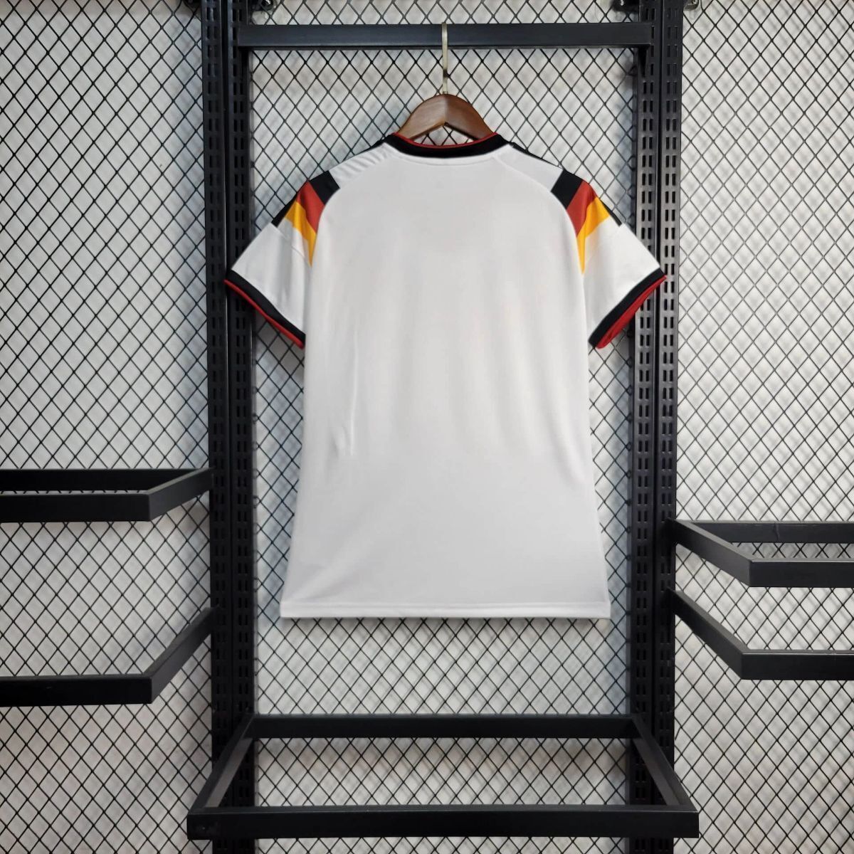 Camisa Alemanha Home 25/26 - Versão Feminina Baby Look