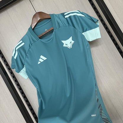Camisa Cruzeiro de Treino 25/26 - Versão Feminina Baby Look Azul Turquesa