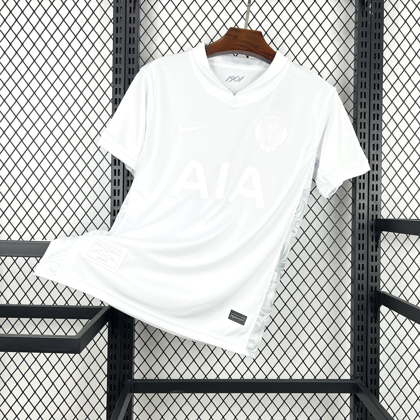 Camisa Tottenham 25/26 - 125th Aniversário