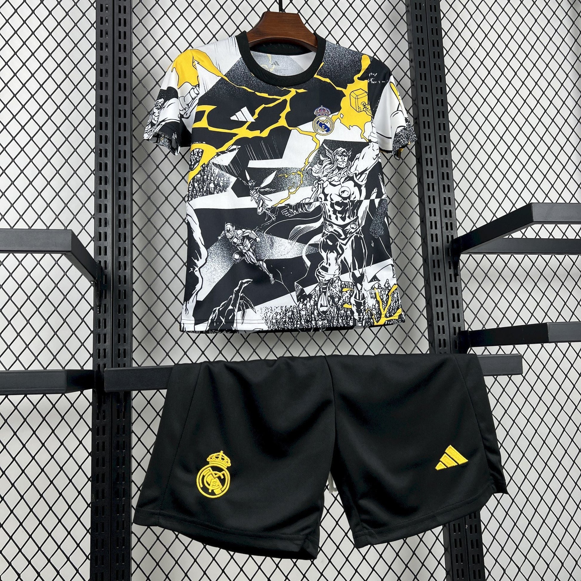 Conjunto Infantil Real Madrid 26/27 - Branco