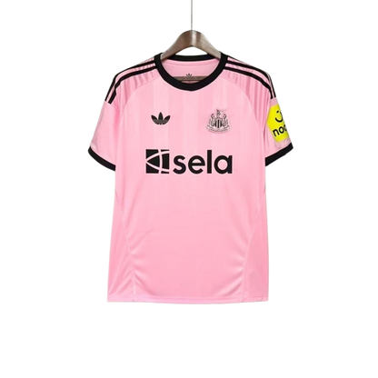 Camisa Newcastle Edição Especial 25/26 - Masculino Rosa