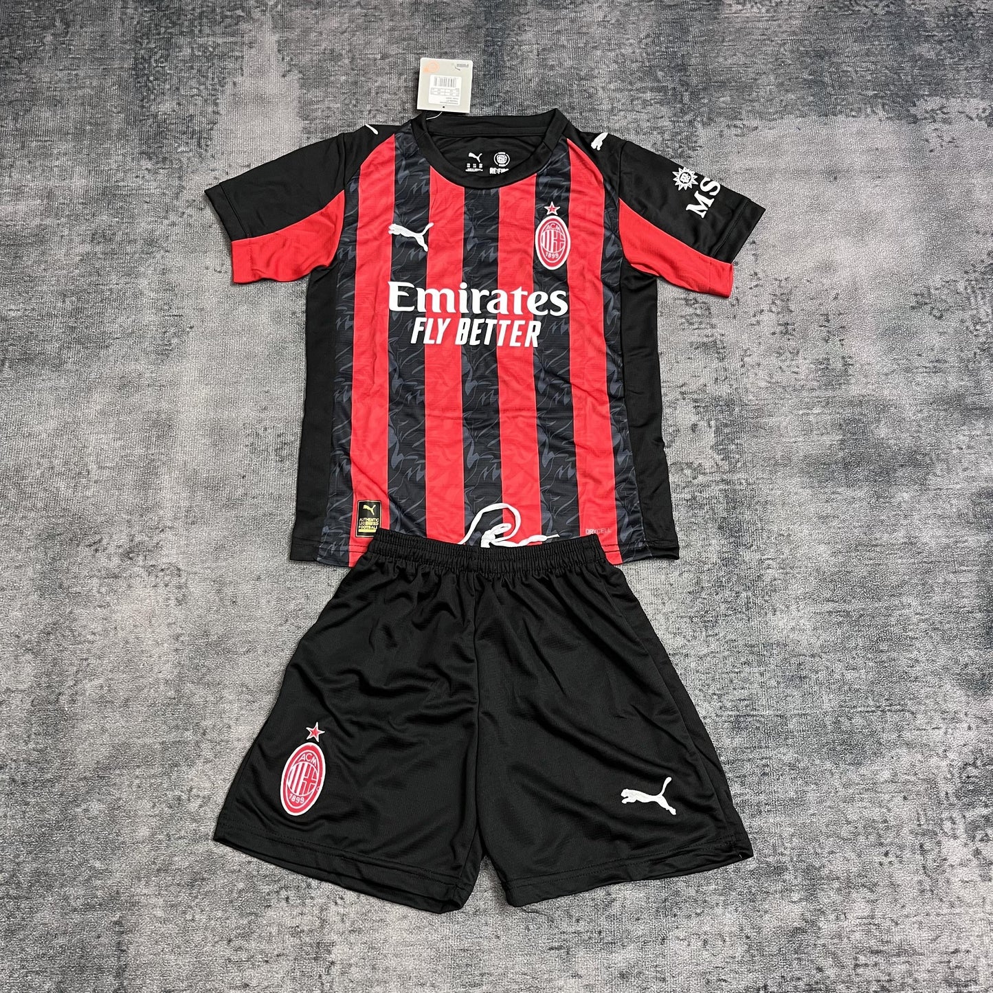 Conjunto Infantil Milan Titular 25/26 - Vermelho e Preto