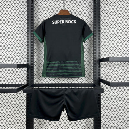 Conjunto Infantil Sporting CP 26/27 - Verde e Preto
