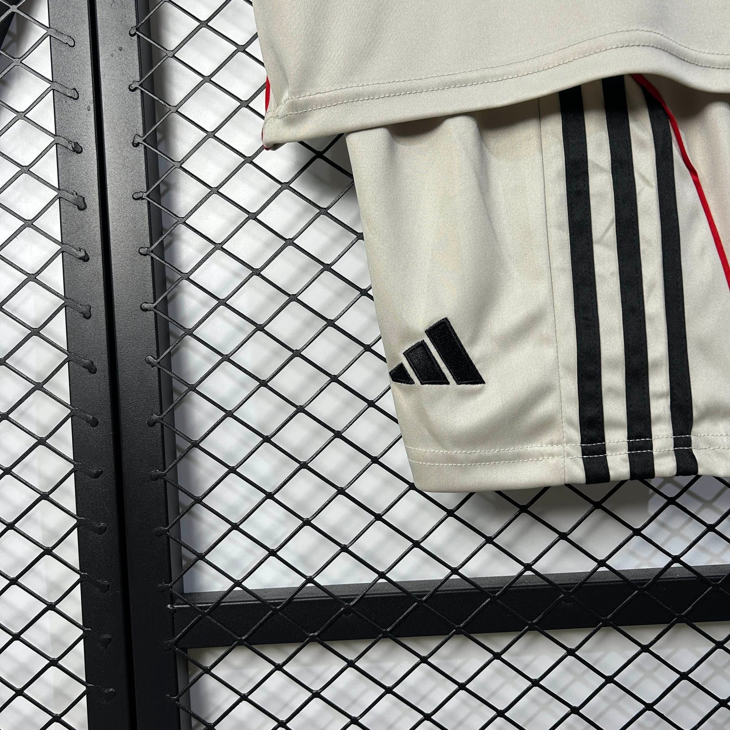 Conjunto Benfica Away 25/26