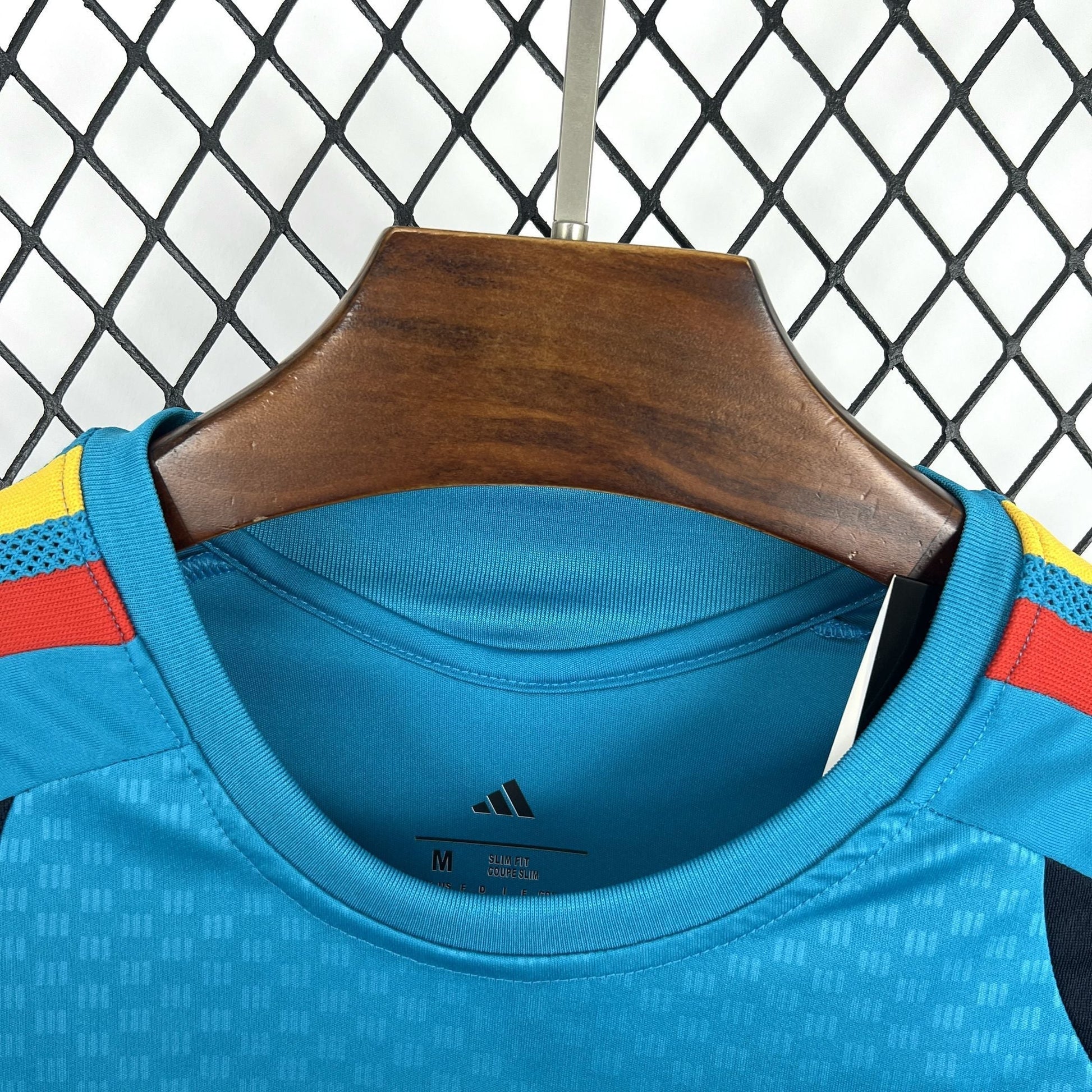 Camisa Espanha Pré-jogo 26/27 - Masculina