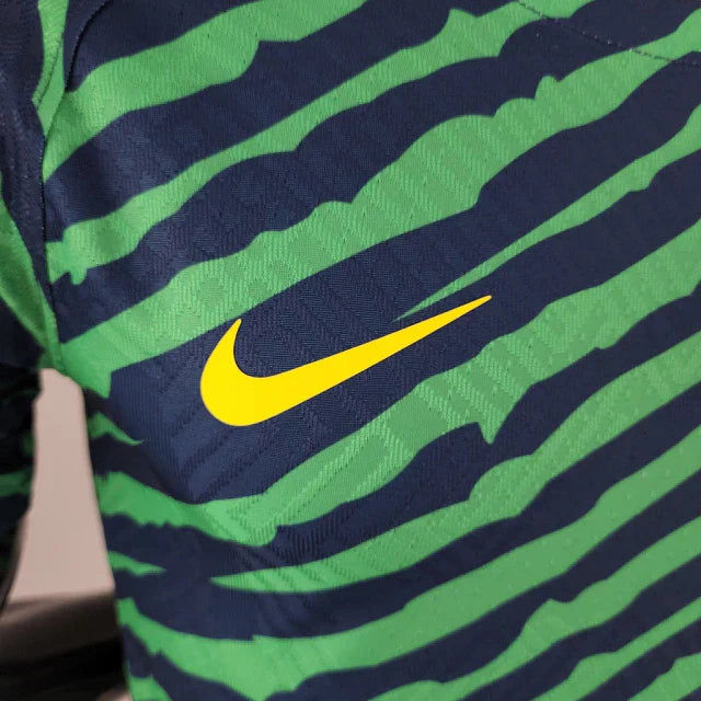 Camisa Brasil Pré-Jogo 2022 - Versão Jogador Verde