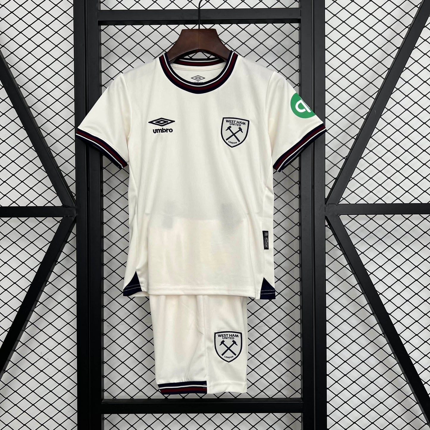 Conjunto West Ham 25/26 - Branca