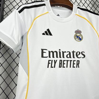 Conjunto Infantil Real Madrid Titular 25/26 - Branco