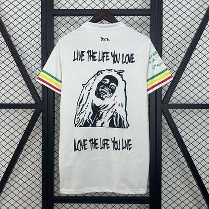 Camisa Ajax Edição Especial 25/26 - Branca Bob Marley