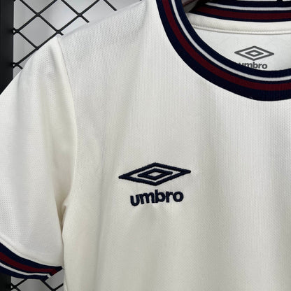 Conjunto West Ham 25/26 - Branca