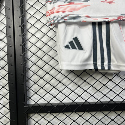 Conjunto Bayer de munique Away 25/26
