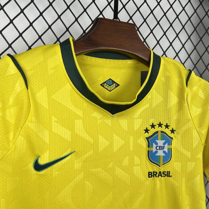 Conjunto Infantil Brasil Titular 2026 - Amarelo