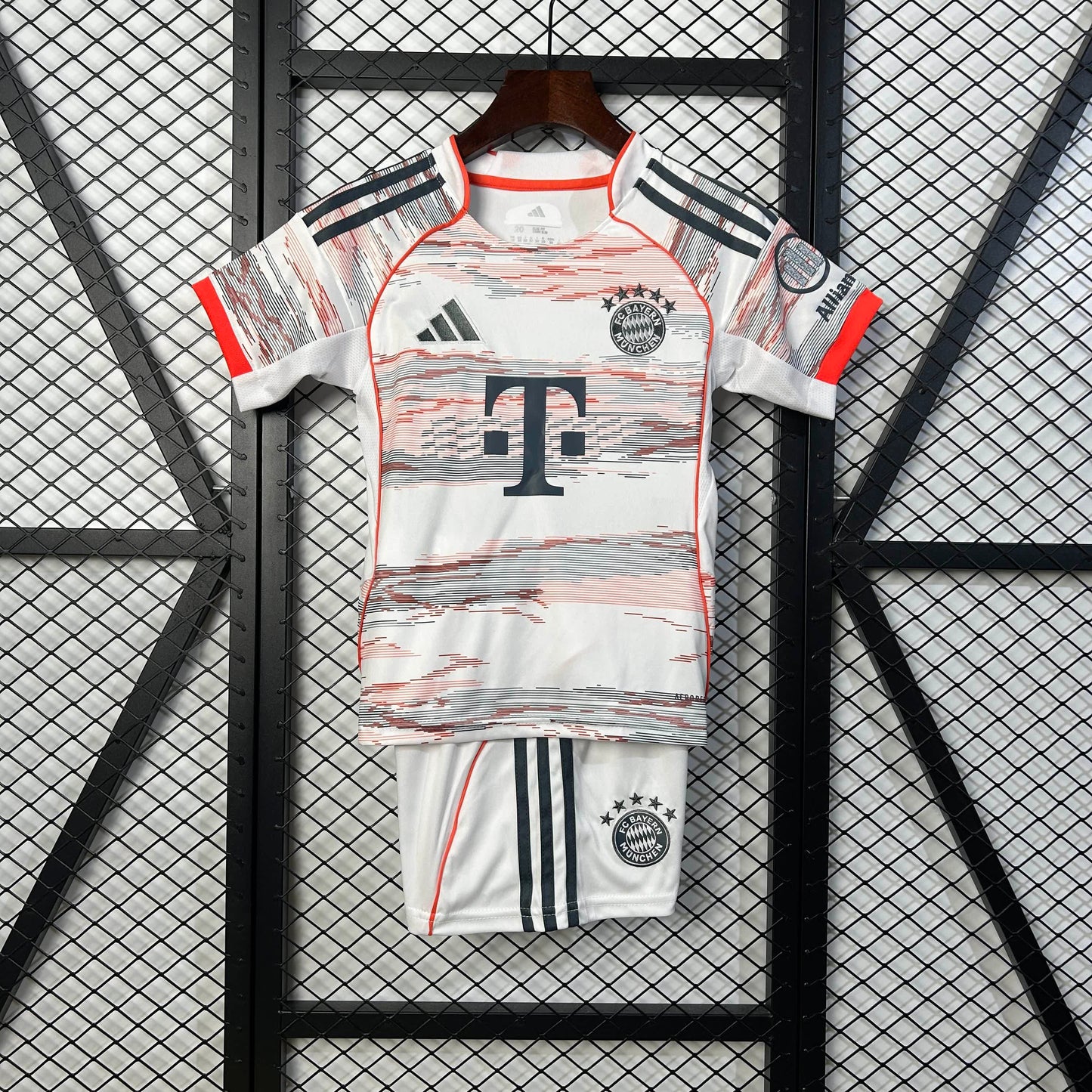 Conjunto Bayer de munique Away 25/26