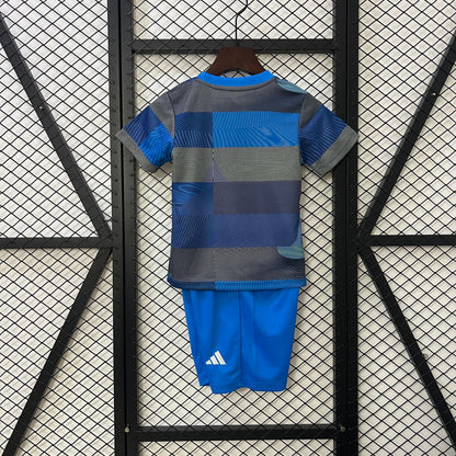 Conjunto Infantil Real Madrid Away 25/26