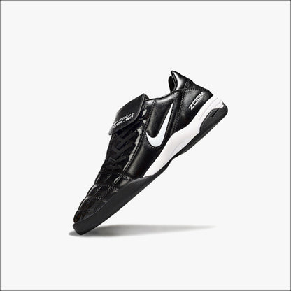 NIKE TOTAL 90 (IC)