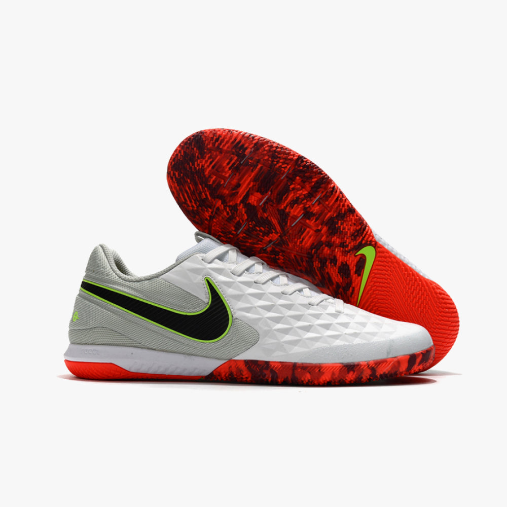NIKE TIEMPO LEGEND 8