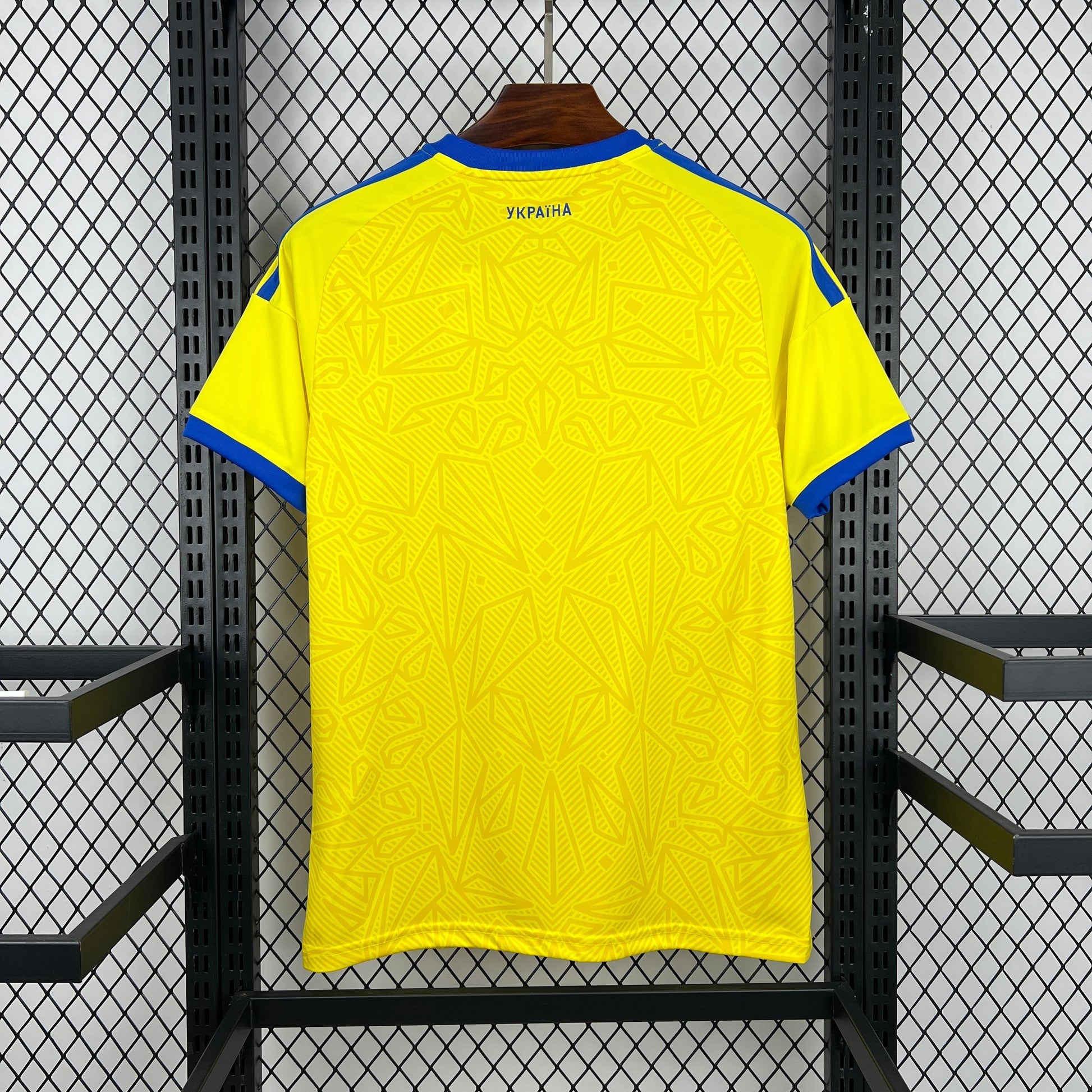 Camisa Ucrânia 26/27 - Masculina
